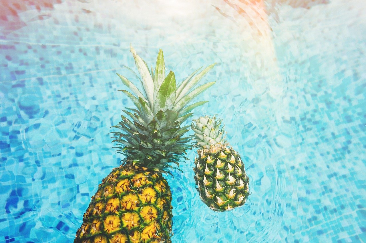 pineapple, swimming pool, fresh, pool, water, blue, leisure, outdoor, summer, swimming, nature, tropical, relaxation, wellness, cocktail, vacation, relax, holidays, tumblr wallpaper