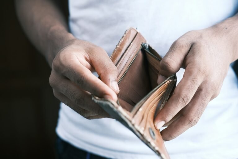 Créez votre entreprise à zéro euro : le mode d’emploi pour réussir